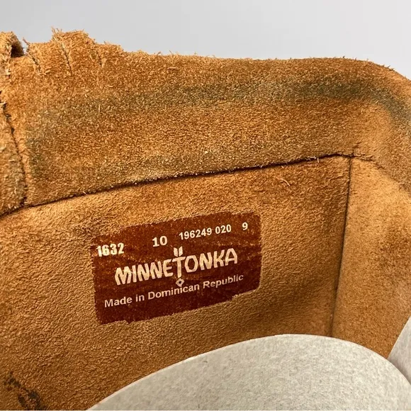 Minnetonka Brown 3-Layer Fringe Boots Size 10M