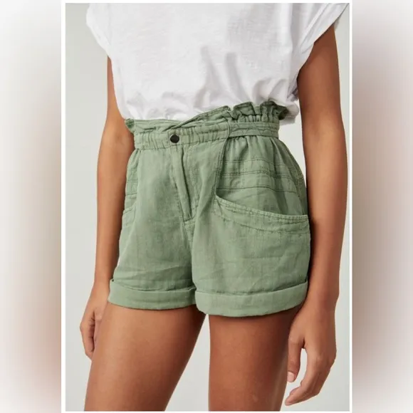 NWT Free People Topanga Cuff Shorts in Oil Green