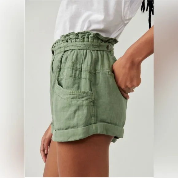 NWT Free People Topanga Cuff Shorts in Oil Green