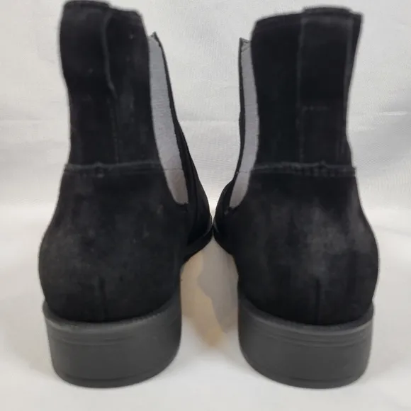 Vionic Alana Ankle Boots Women's 6.5 Black Suede Comfort Pull On Booties *Read*